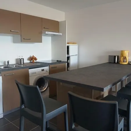 3 Les Oceanides Apartment *